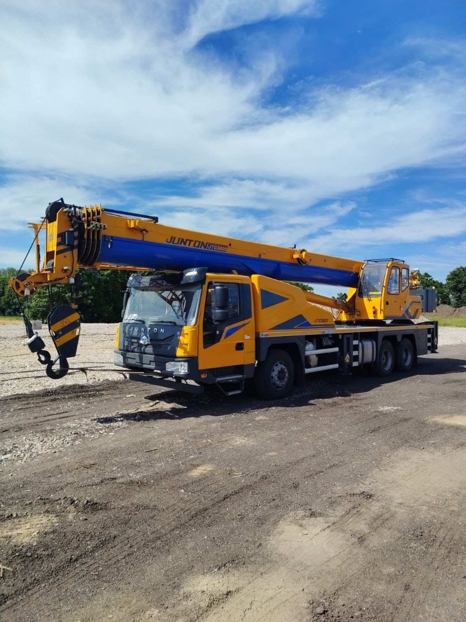 Автокран Junton JTC30G5