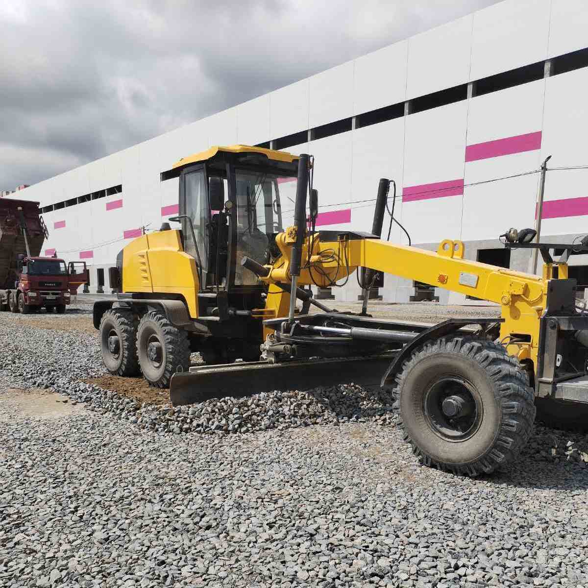 Автогрейдер XCMG GR180 и аналоги